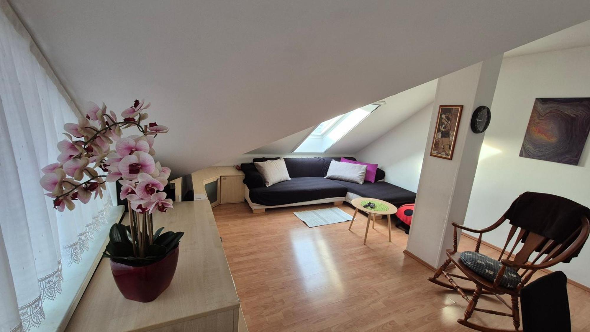 Apartmán Oddih V Mirnem In Zelenem Okolju Škofljica Exteriér fotografie